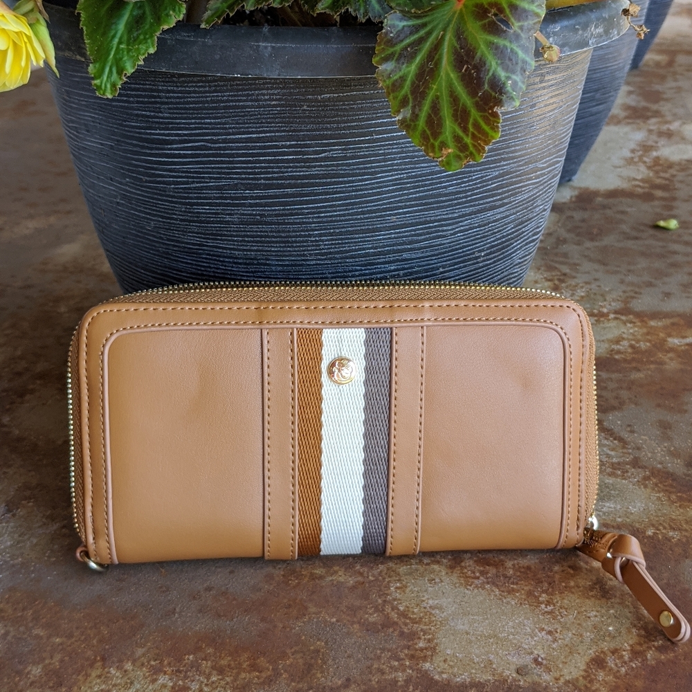 Spartina 449 Zip Wallet